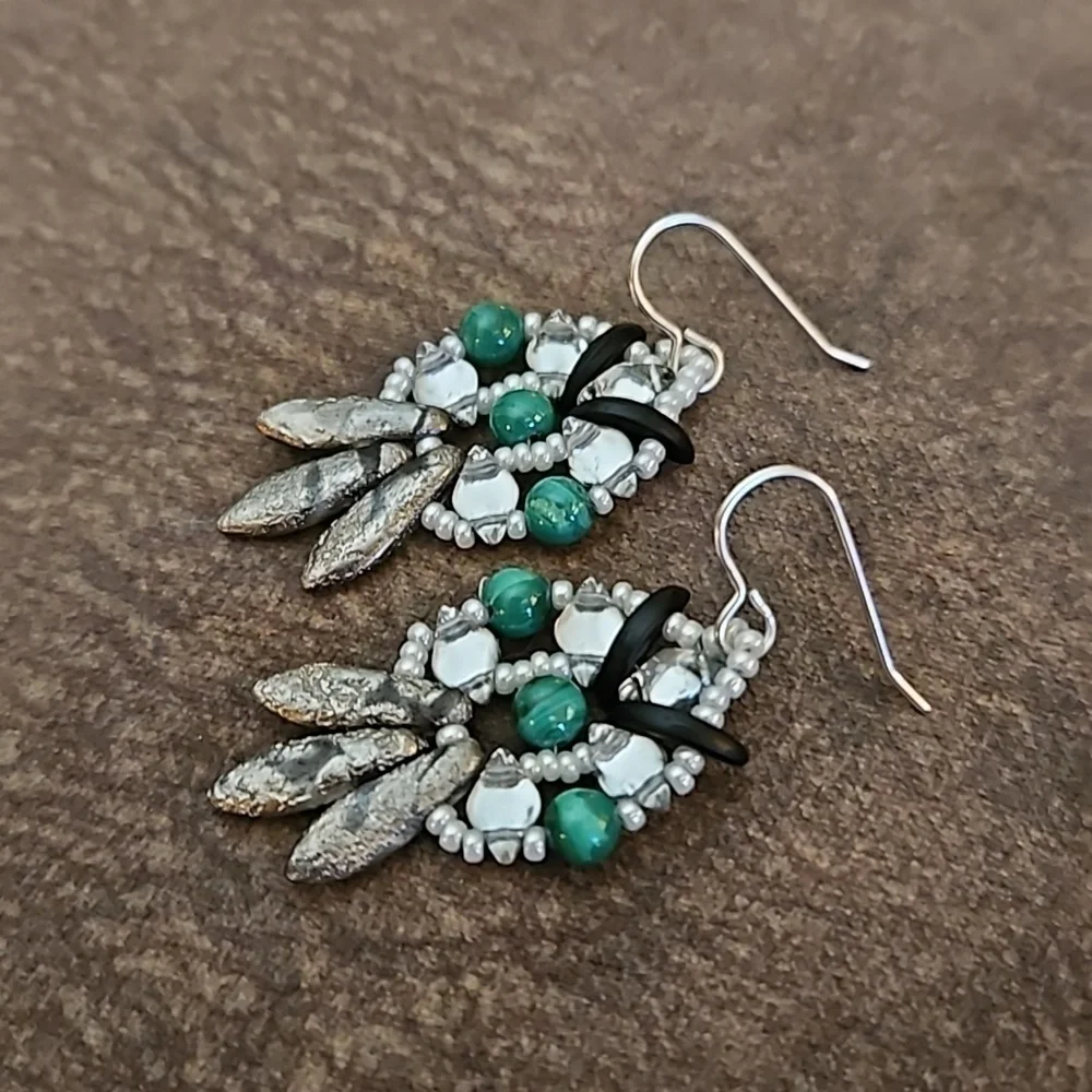 HANDMADE Czech Glass Malachite Dagger Bead Woven Dangle Hook Earrings - Picture 4 of 4